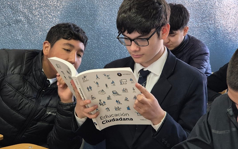 CEST impulsa la Formaci&oacute;n Ciudadana como eje de su proyecto educativo