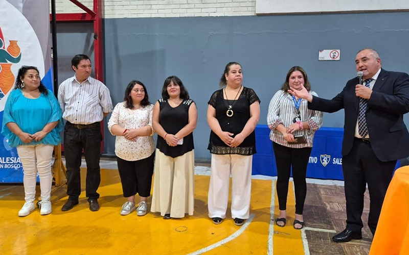 CEST dio la bienvenida a los apoderados en asamblea de inicio de año