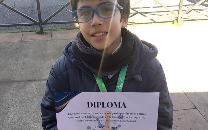 Tomás Toro obtuvo 3° lugar en ajedrez comunal Sub-10