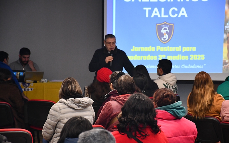Apoderados de 3° medios vivieron experiencia de acompañamiento