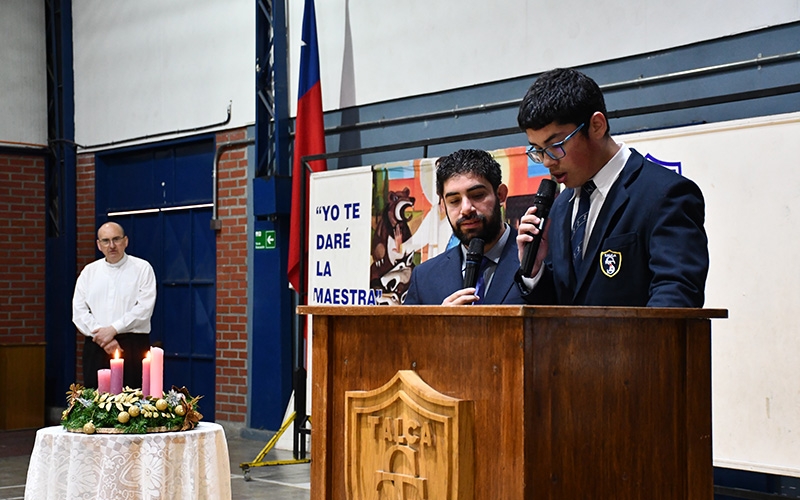 CEST culminó el año escolar 2025 con emotivo Buenos Días de cierre