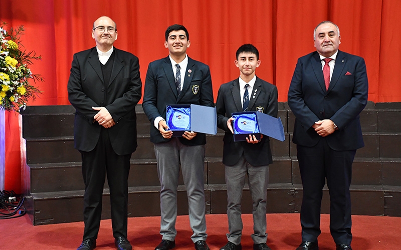 CEST celebr&oacute; Licenciatura de 4&deg;C, 4&deg;D y 4&deg;E TP