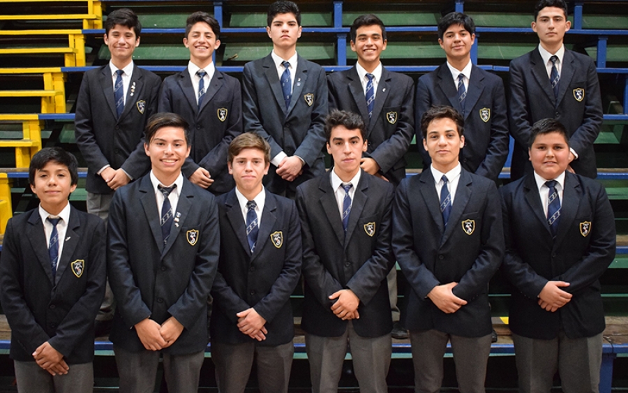 uniforme colegio salesiano