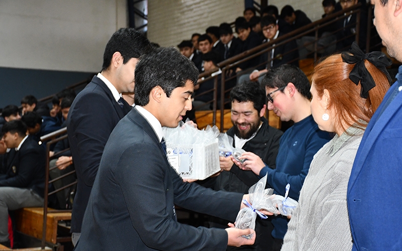 Celebraci&oacute;n en homenaje a los Educadores Pastores