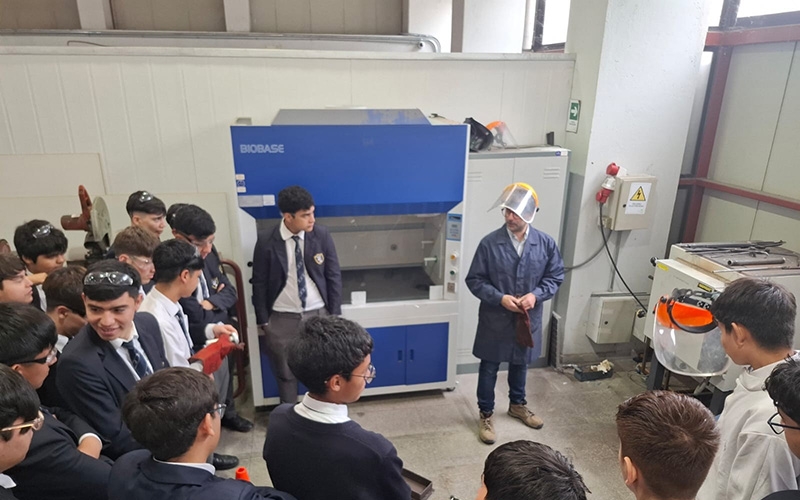 Estudiantes de 3&deg;A TP realizan visita t&eacute;cnica a la Universidad de Talca