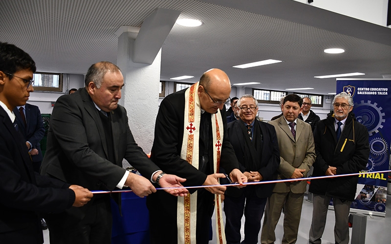 Bendición de nuevas dependencias del taller de Mecánica Industrial
