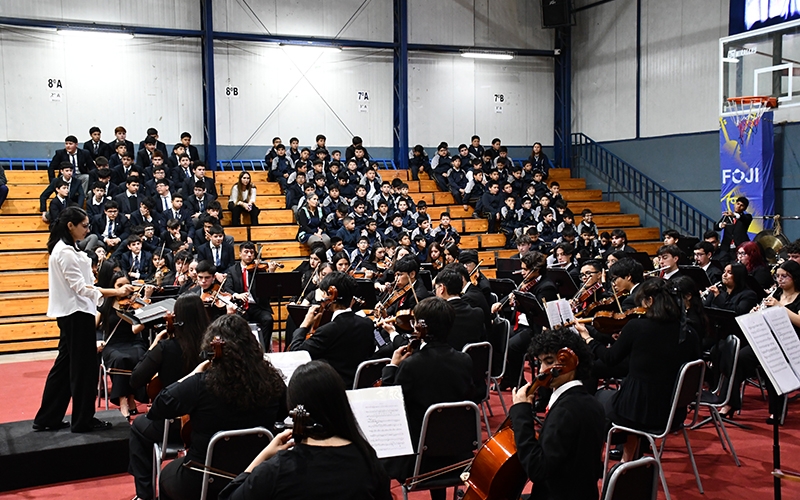 Orquesta Sinf&oacute;nica Juvenil de la Regi&oacute;n del Maule ofreci&oacute; concierto en el CEST