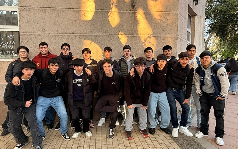 Estudiantes de 4&deg; Medio HC participan en piloto de la PAES 2025