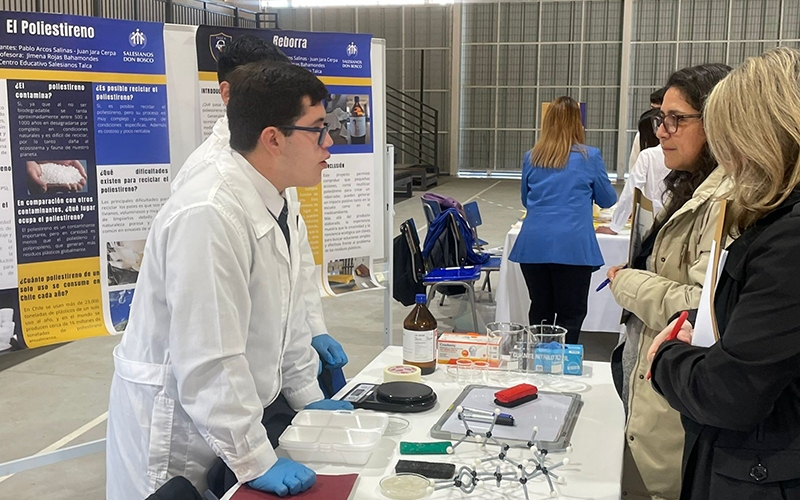 CEST particip&oacute; en II Feria Cient&iacute;fica-Tecnol&oacute;gica del Colegio Las Rastras
