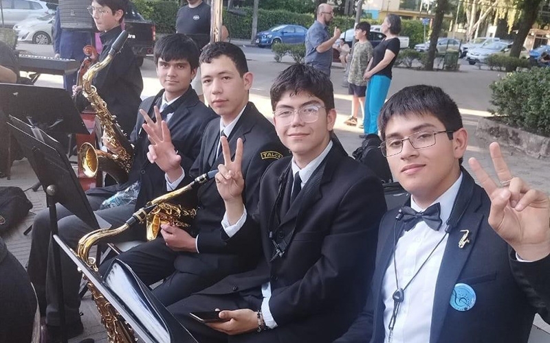 Talento Musical de estudiantes del CEST en Linares