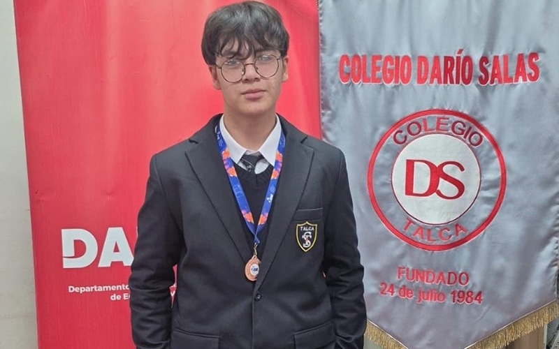 Estudiante obtiene 3° lugar en Torneo Comunal de Ajedrez